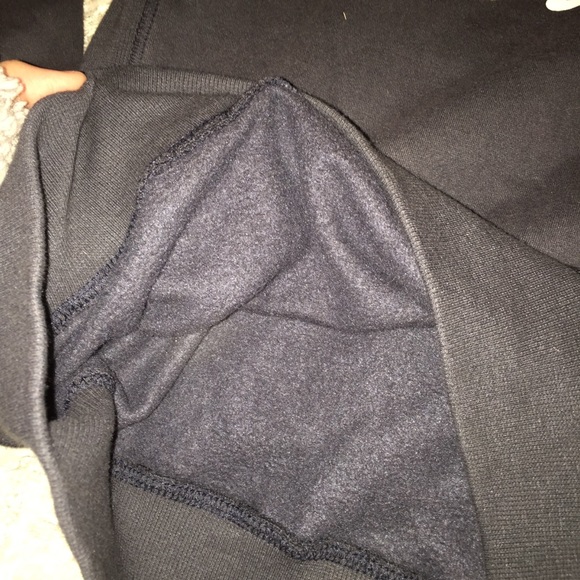 SOLD ON ANOTHER APP Gray fleece lined ole miss - Picture 2 of 4